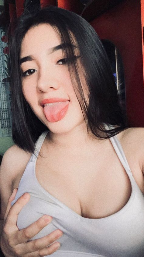 Di Ajak Ngentot Tante Cantik Rumah Sebelah